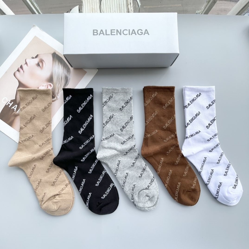 BALENCIAGA